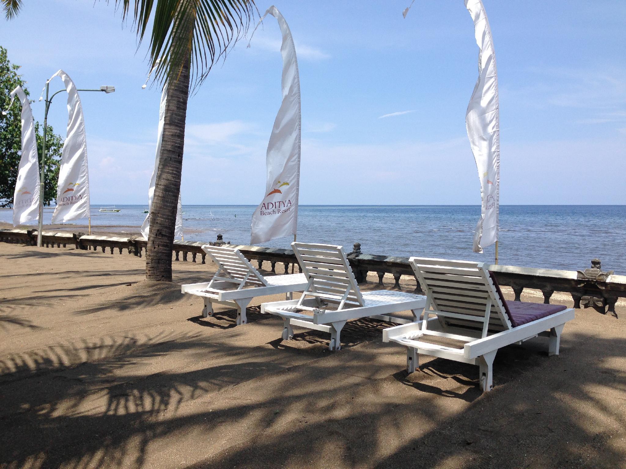 Collection O 90805 Aditya Beach Resort And Spa Lovina Exteriör bild